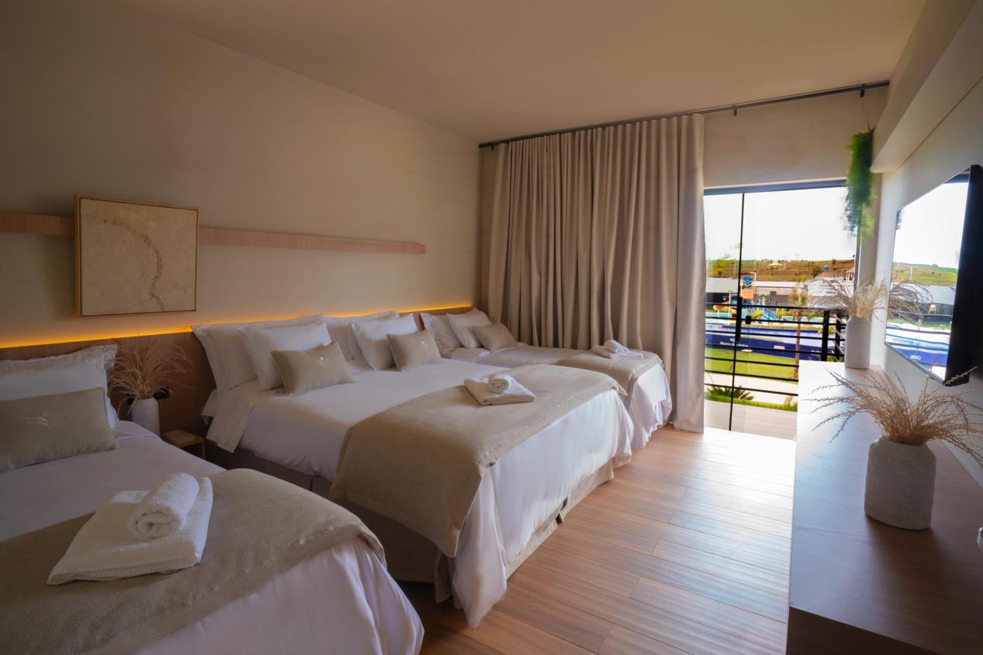 Morro Dos Anjos Aguas Quentes Hotel Resort Oficial Bandeirantes  Extérieur photo